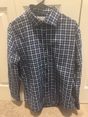 Nordstrom Men's Navy and White Plaid Button-Down Shirt
